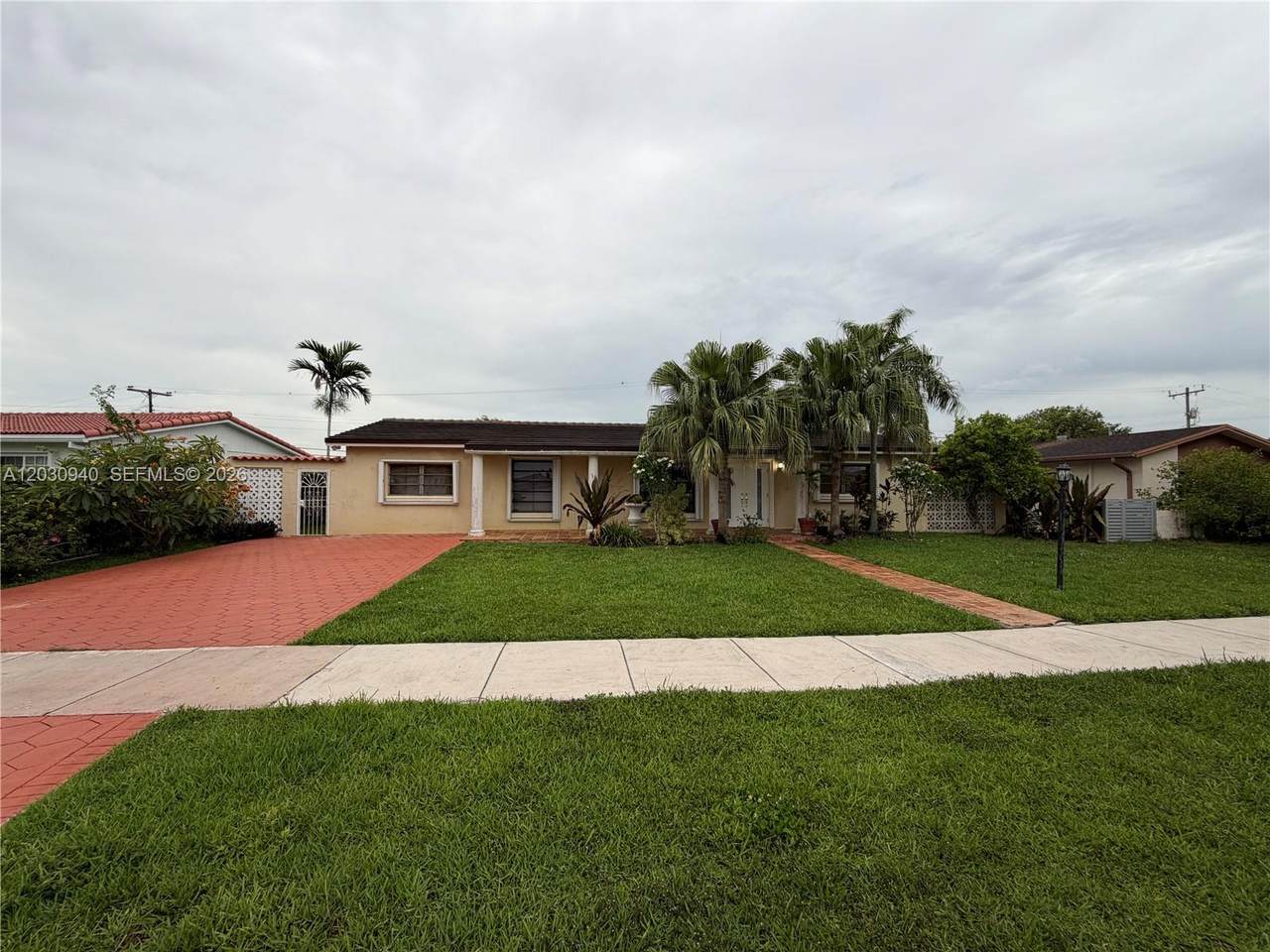 3541 125th Ct - Photo 1