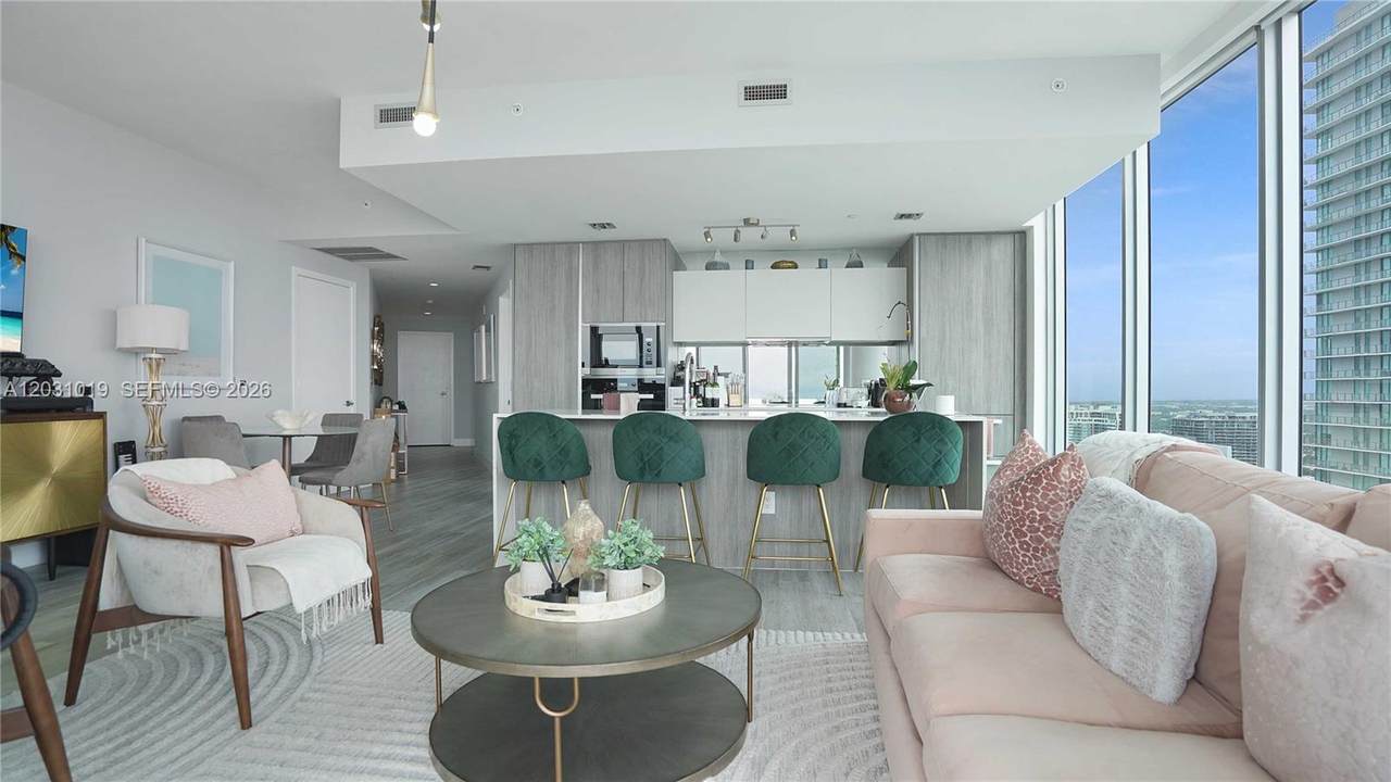 https://bt-photos.global.ssl.fastly.net/miami/1280_boomver_1_A12031019-2.jpg