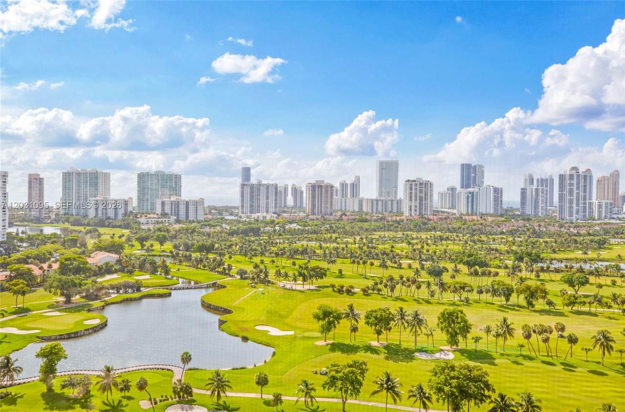 https://bt-photos.global.ssl.fastly.net/miami/1280_boomver_1_A12031095-2.jpg