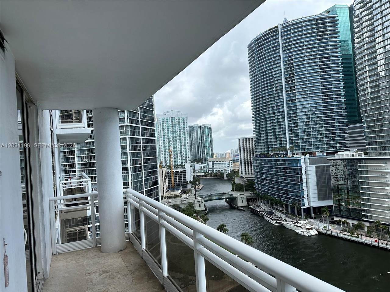 https://bt-photos.global.ssl.fastly.net/miami/1280_boomver_1_A12031199-2.jpg
