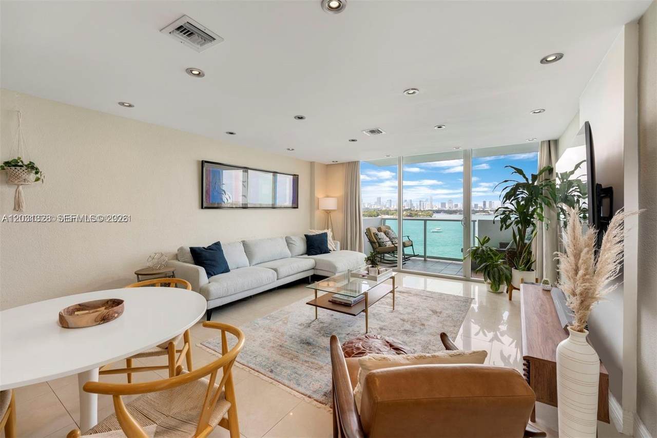 https://bt-photos.global.ssl.fastly.net/miami/1280_boomver_1_A12031328-2.jpg