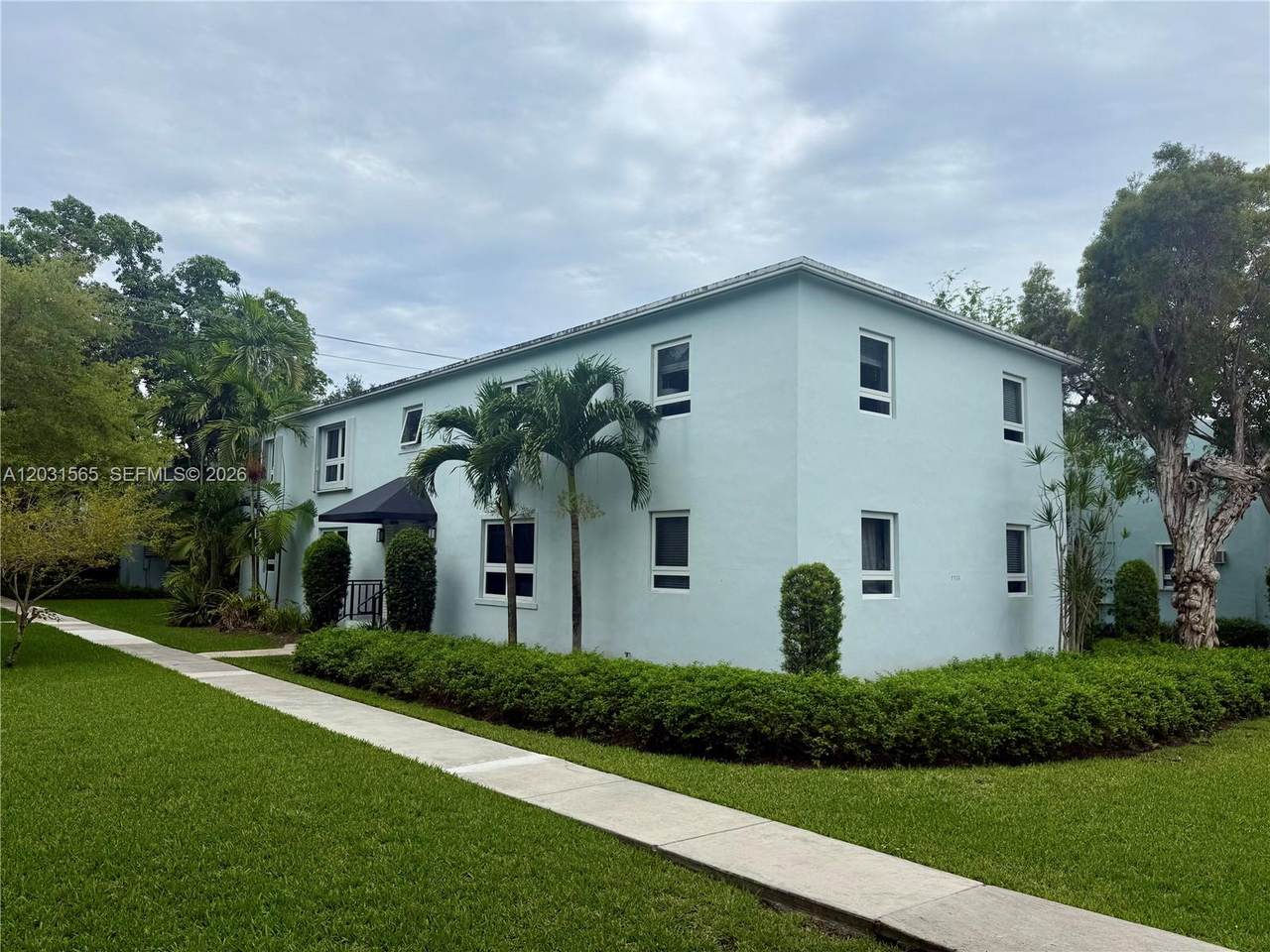 https://bt-photos.global.ssl.fastly.net/miami/1280_boomver_1_A12031565-2.jpg