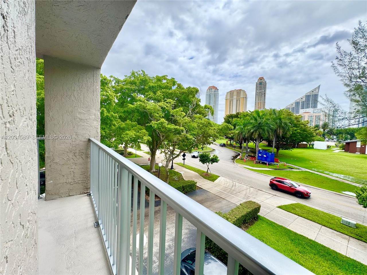 https://bt-photos.global.ssl.fastly.net/miami/1280_boomver_1_A12031589-2.jpg