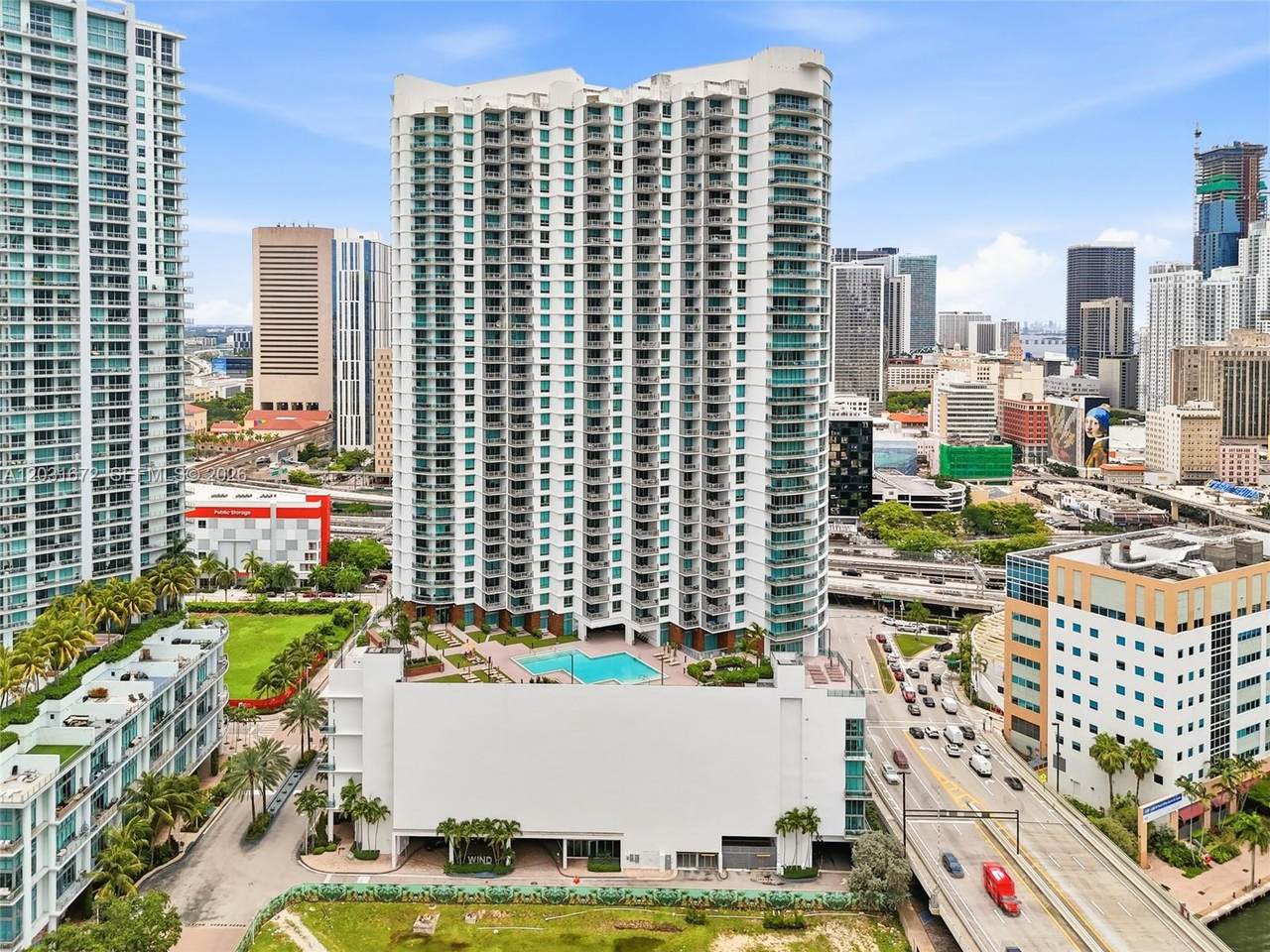 https://bt-photos.global.ssl.fastly.net/miami/1280_boomver_1_A12031672-2.jpg