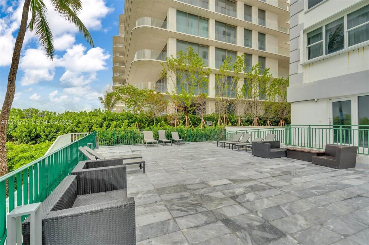 https://bt-photos.global.ssl.fastly.net/miami/1280_boomver_1_A12031725-2.jpg