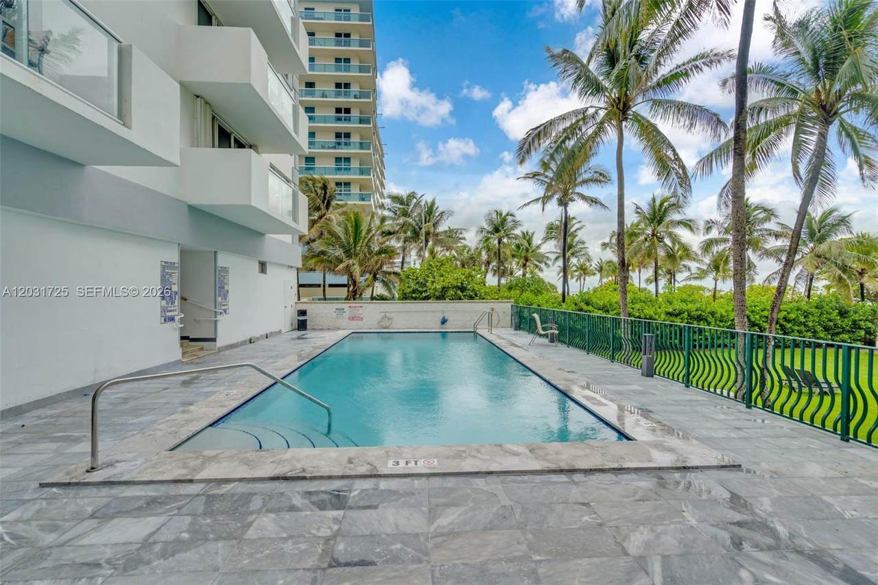 https://bt-photos.global.ssl.fastly.net/miami/1280_boomver_1_A12031725-2.jpg