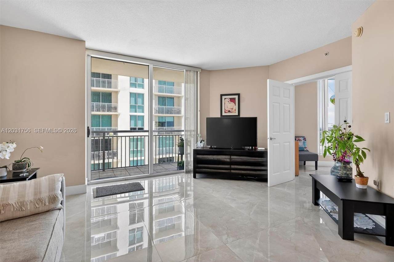 https://bt-photos.global.ssl.fastly.net/miami/1280_boomver_1_A12031756-2.jpg