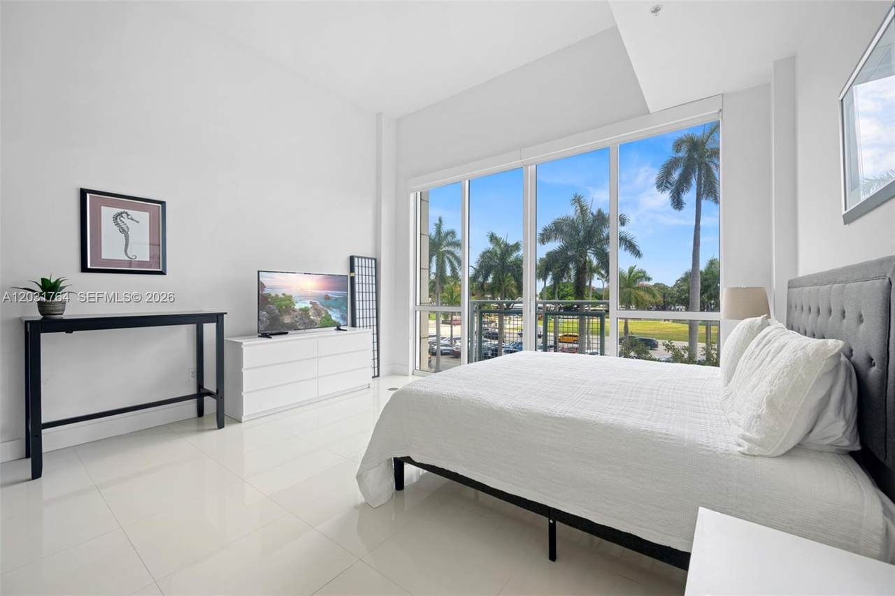 https://bt-photos.global.ssl.fastly.net/miami/1280_boomver_1_A12031764-2.jpg