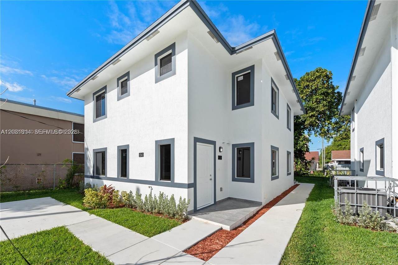 2243 50th St - Photo 1