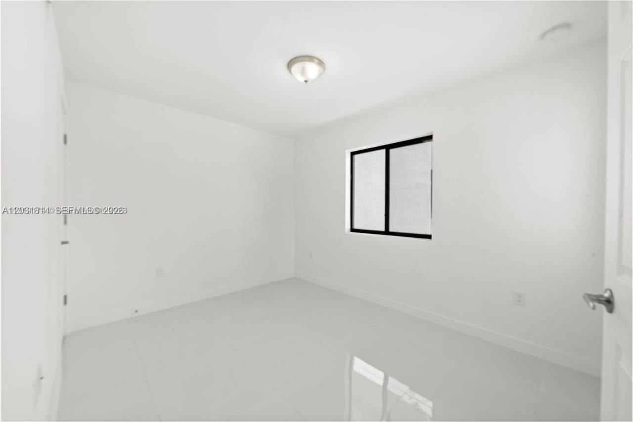 https://bt-photos.global.ssl.fastly.net/miami/1280_boomver_1_A12031814-2.jpg