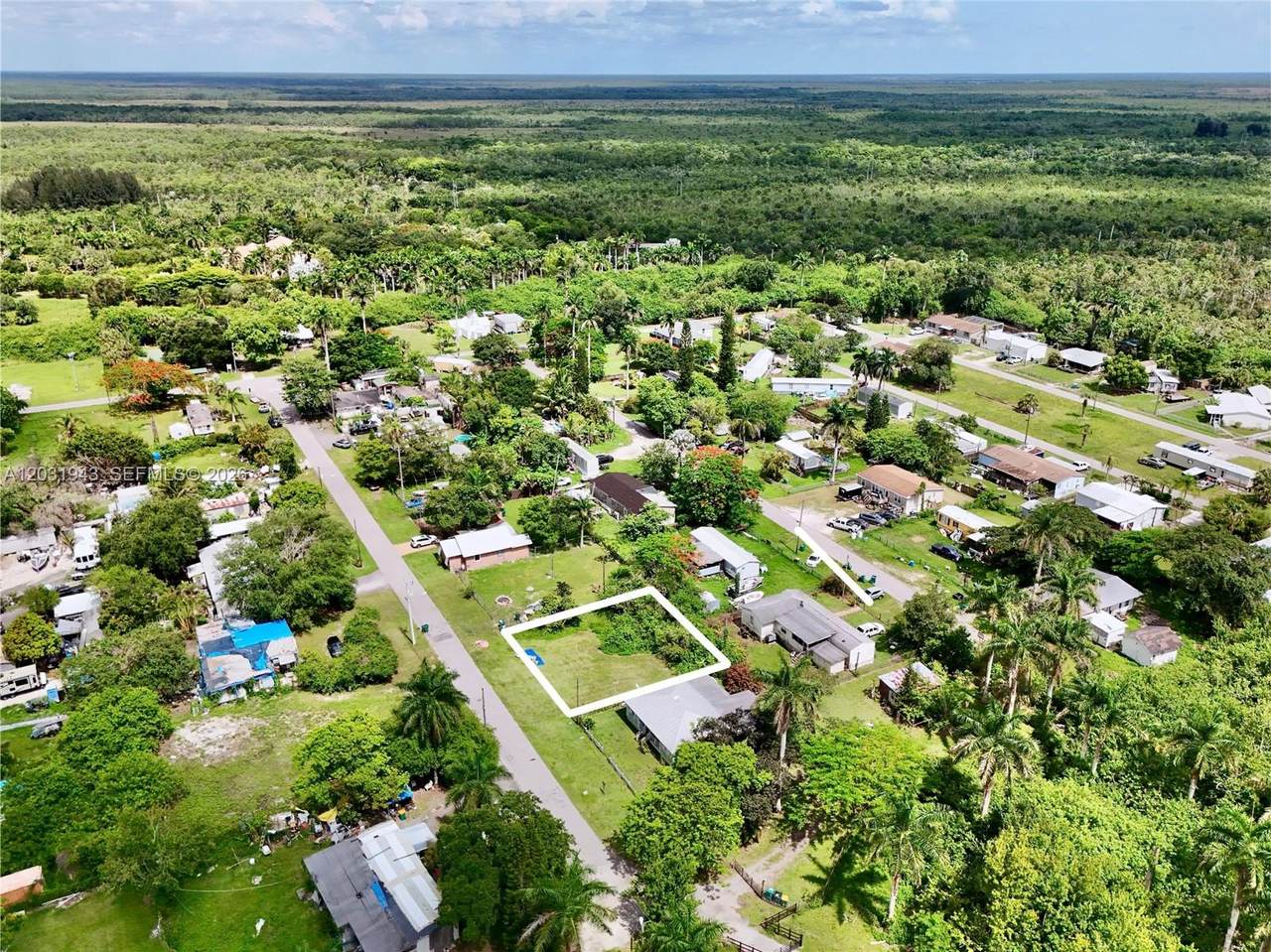 https://bt-photos.global.ssl.fastly.net/miami/1280_boomver_1_A12031943-2.jpg