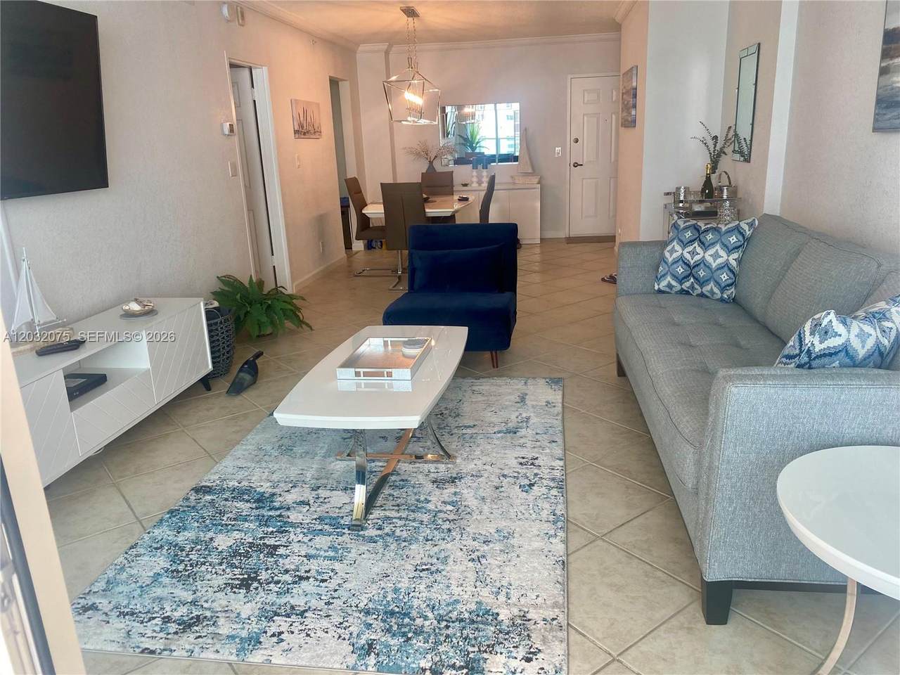 2501 Ocean Dr - Photo 1