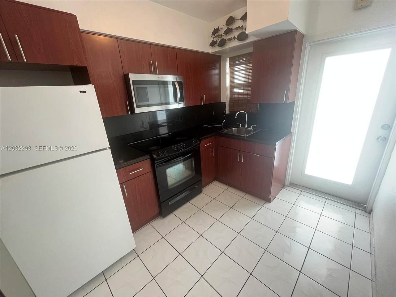 851 Meridian Ave - Photo 1
