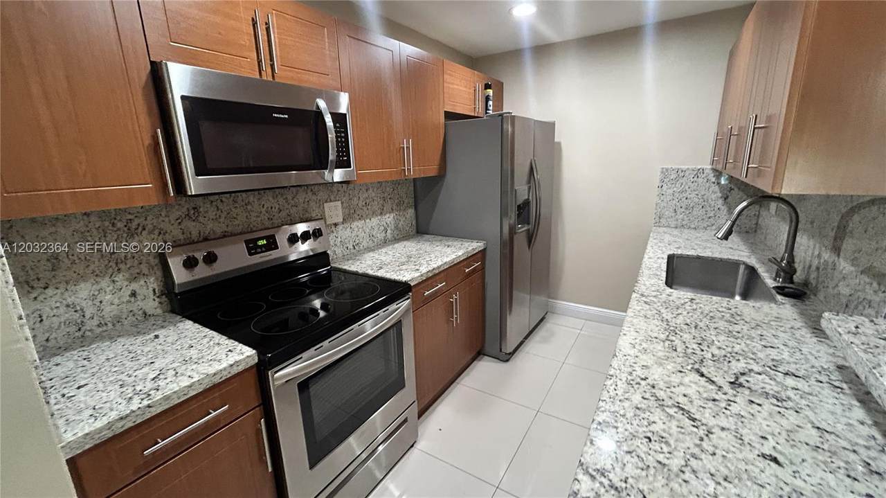 10377 Kendall Dr - Photo 1