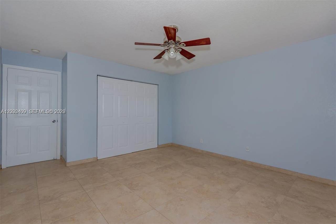 https://bt-photos.global.ssl.fastly.net/miami/1280_boomver_1_A12032409-2.jpg