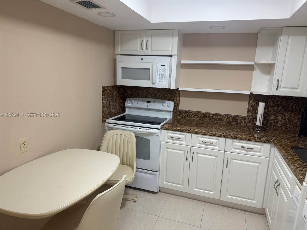 https://bt-photos.global.ssl.fastly.net/miami/1280_boomver_1_A12032411-2.jpg