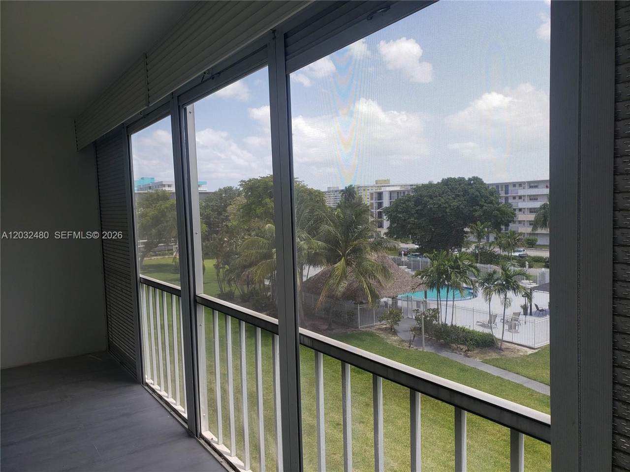 https://bt-photos.global.ssl.fastly.net/miami/1280_boomver_1_A12032480-2.jpg
