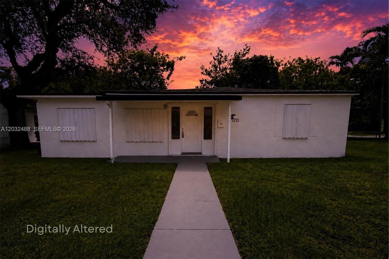 14215 9th Ave - Photo 1