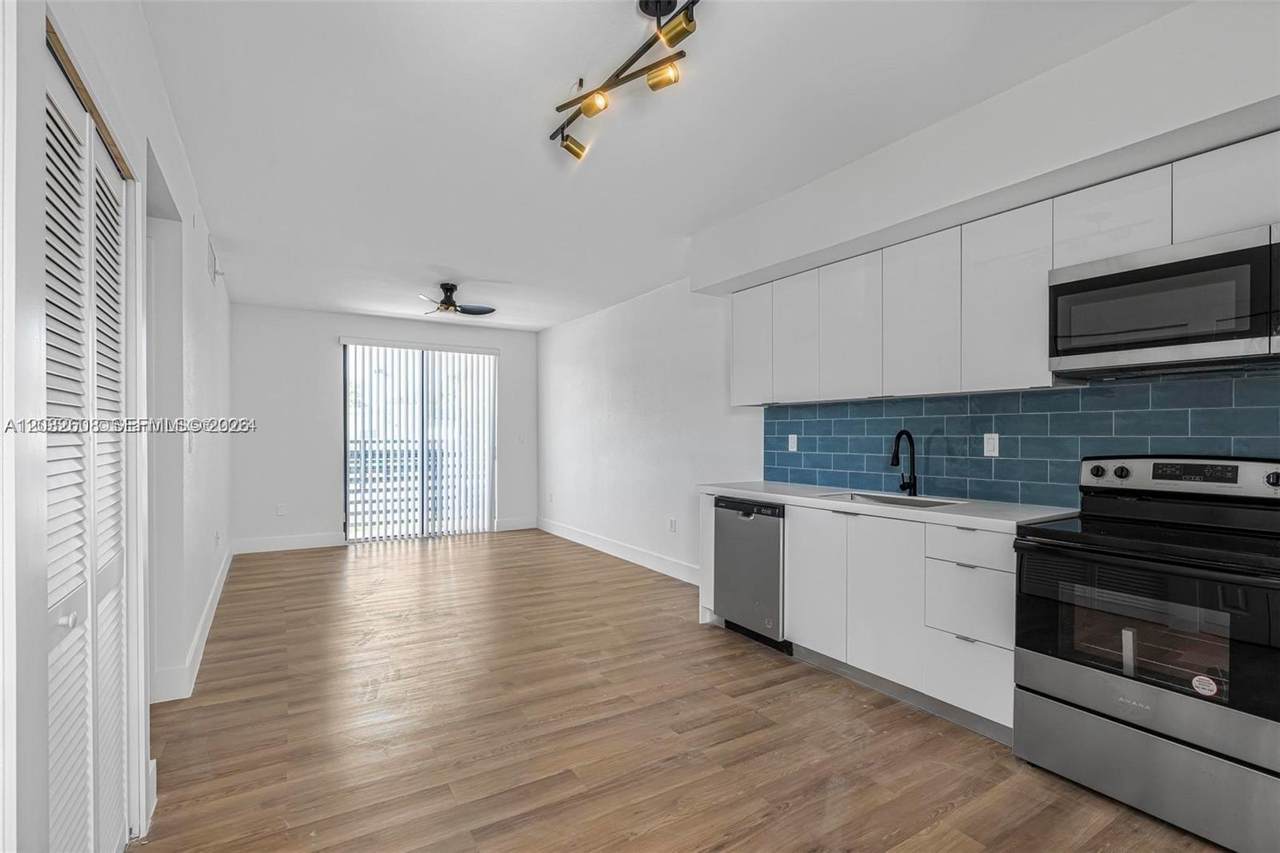 16955 100th Ave - Photo 1