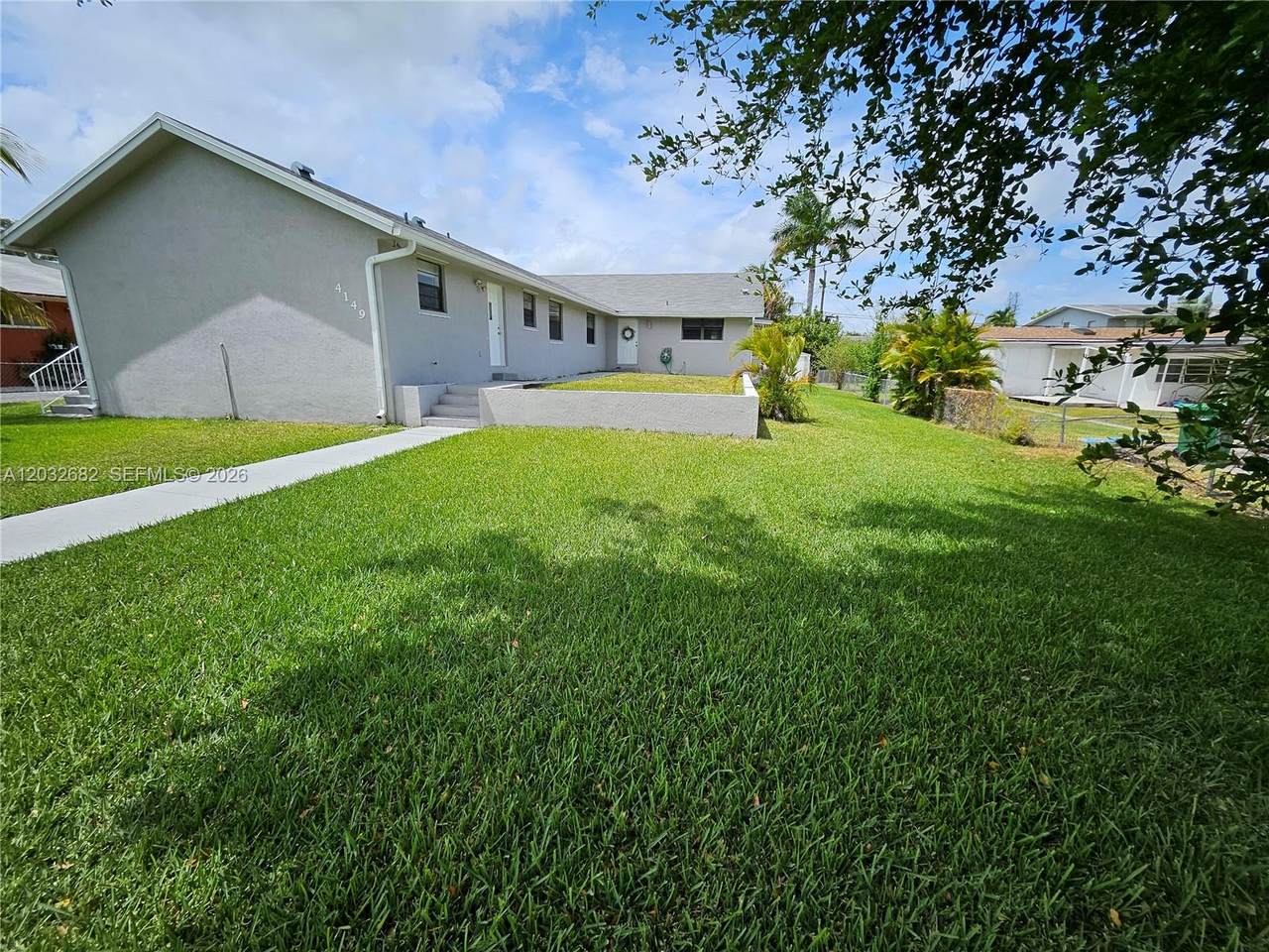 https://bt-photos.global.ssl.fastly.net/miami/1280_boomver_1_A12032682-2.jpg