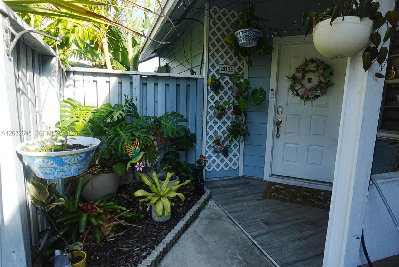 https://bt-photos.global.ssl.fastly.net/miami/1280_boomver_1_A12032695-2.jpg