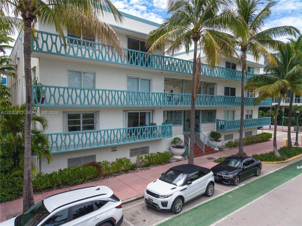 260 Ocean Dr - Photo 1