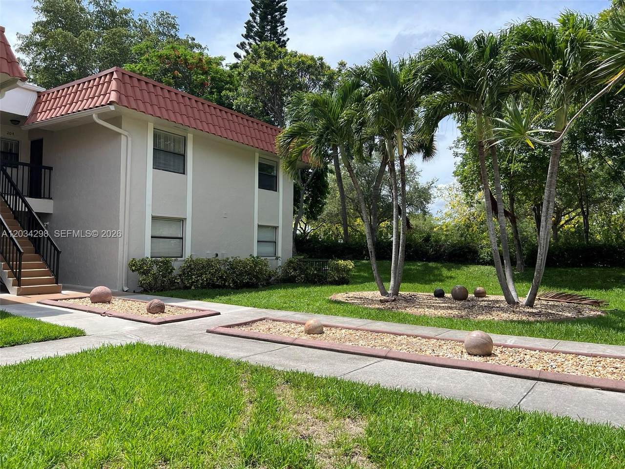 9710 Hammocks Blvd - Photo 1