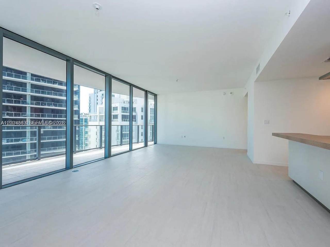 1000 Brickell Plz - Photo 1