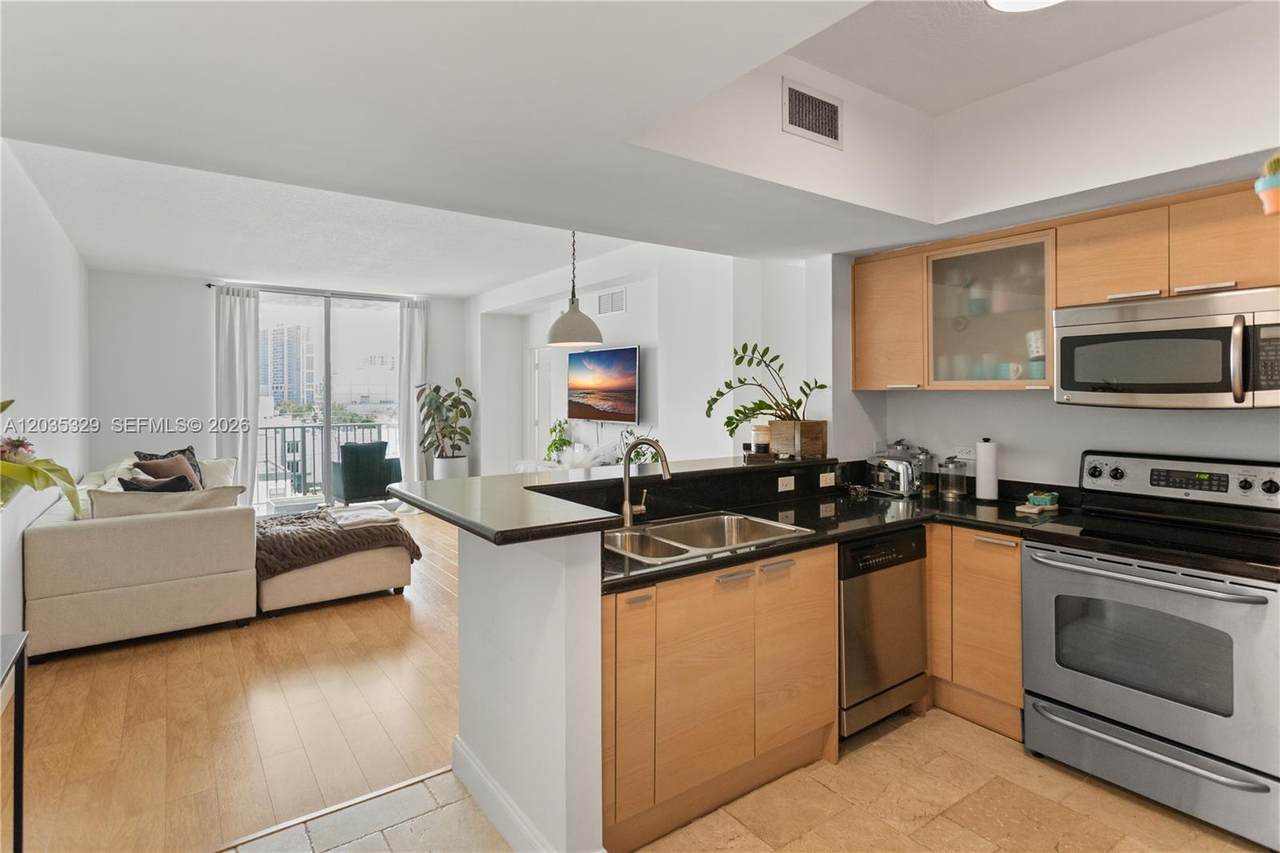 140 Dixie Hwy - Photo 1