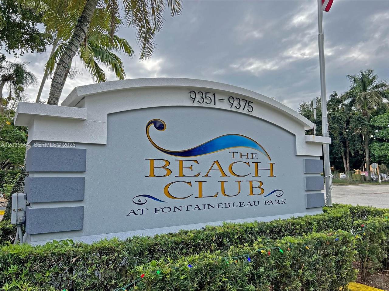9351 Fontainebleau Blvd - Photo 1