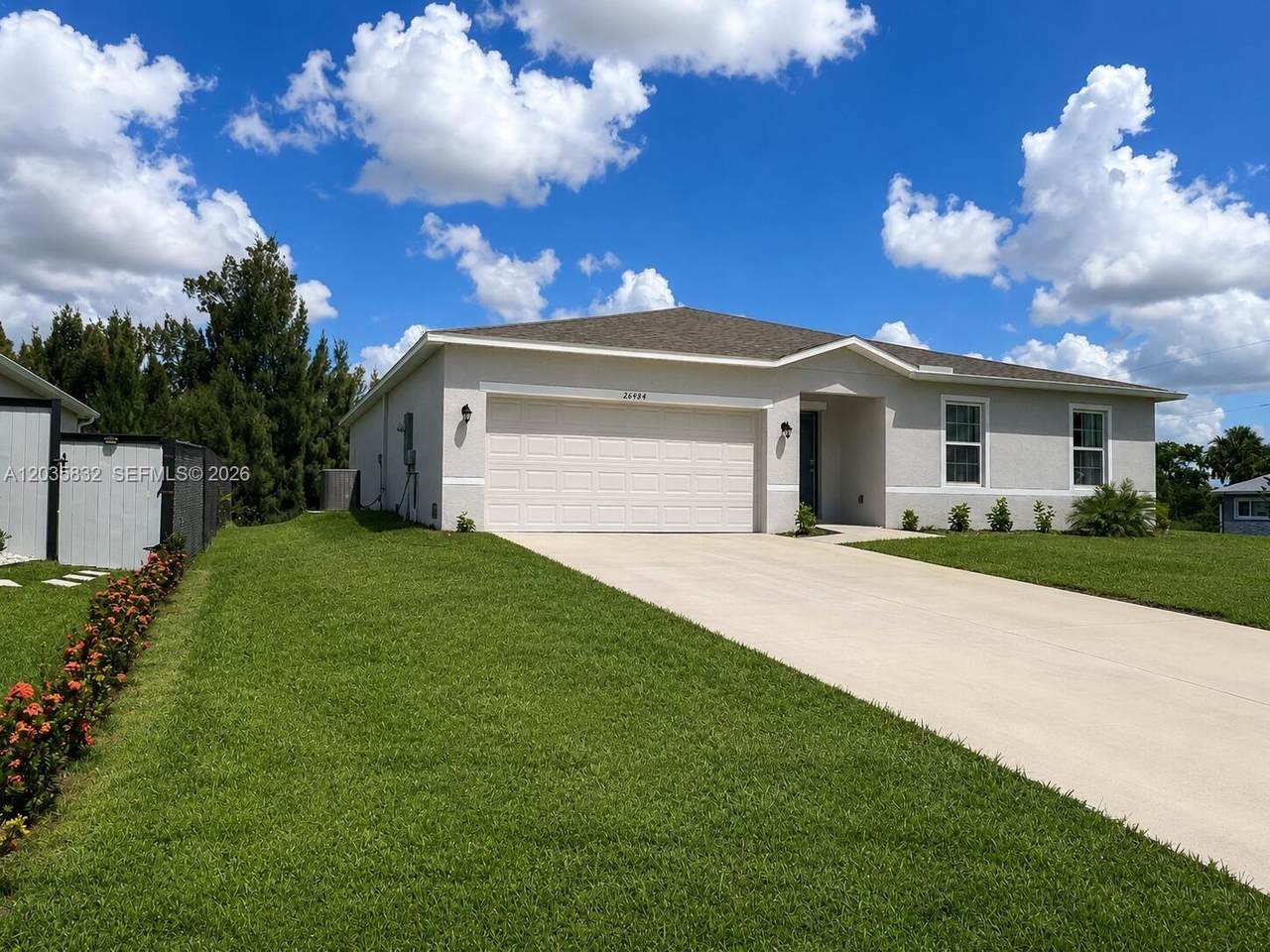 26484 View Dr - Photo 1