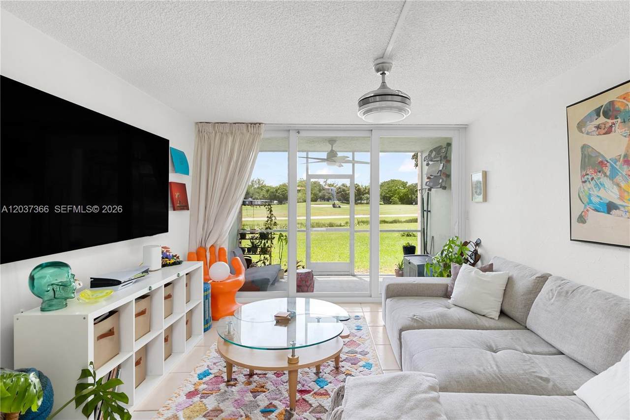 9495 Evergreen Pl - Photo 1