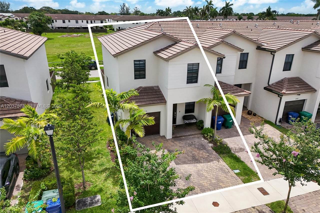 https://bt-photos.global.ssl.fastly.net/miami/1280_boomver_1_A12037573-2.jpg