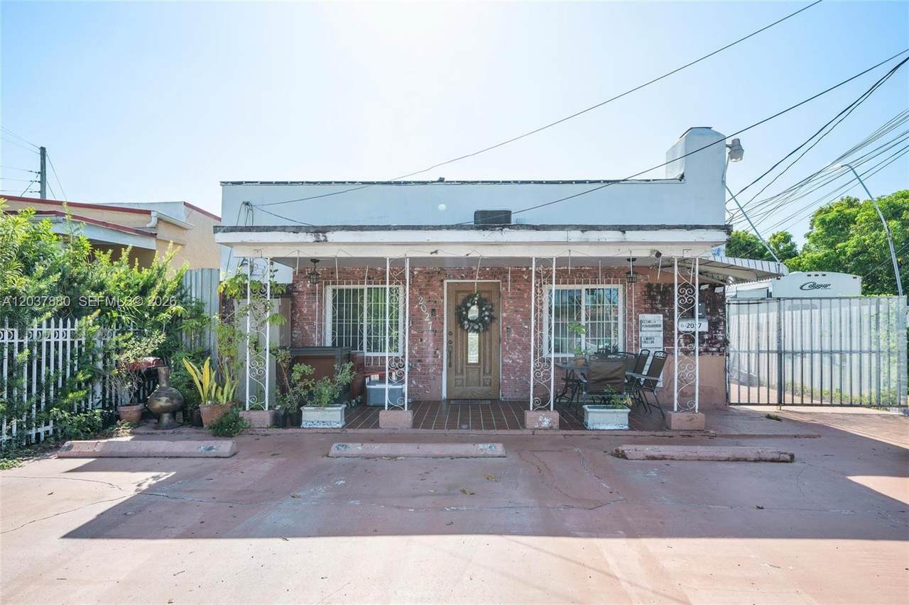 2027 58th Ave - Photo 1