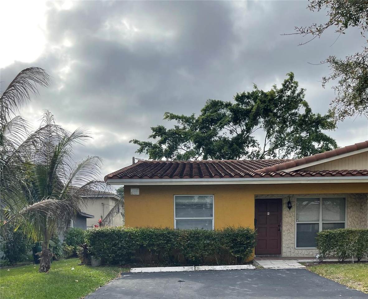 4102 79th Ave - Photo 1