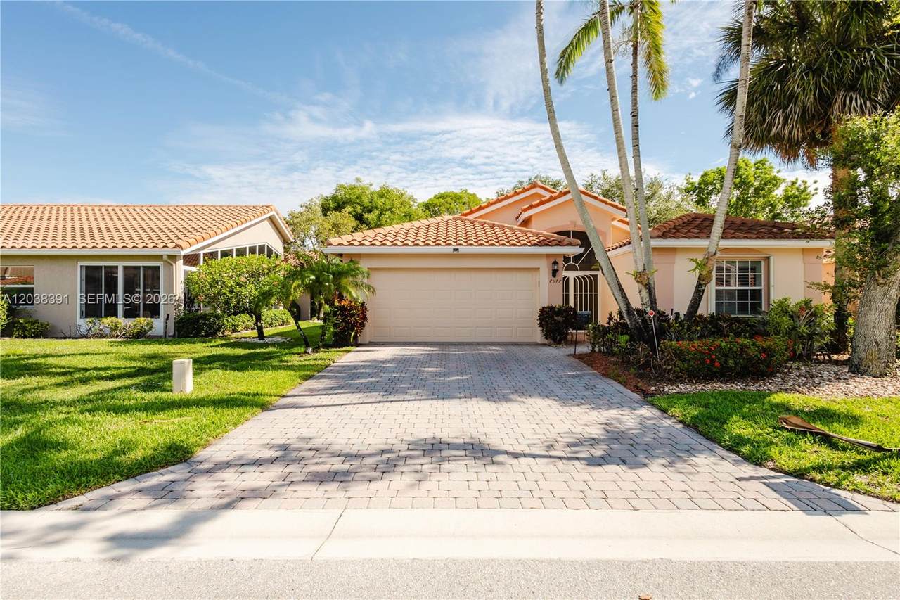 7577 Caprio Dr - Photo 1