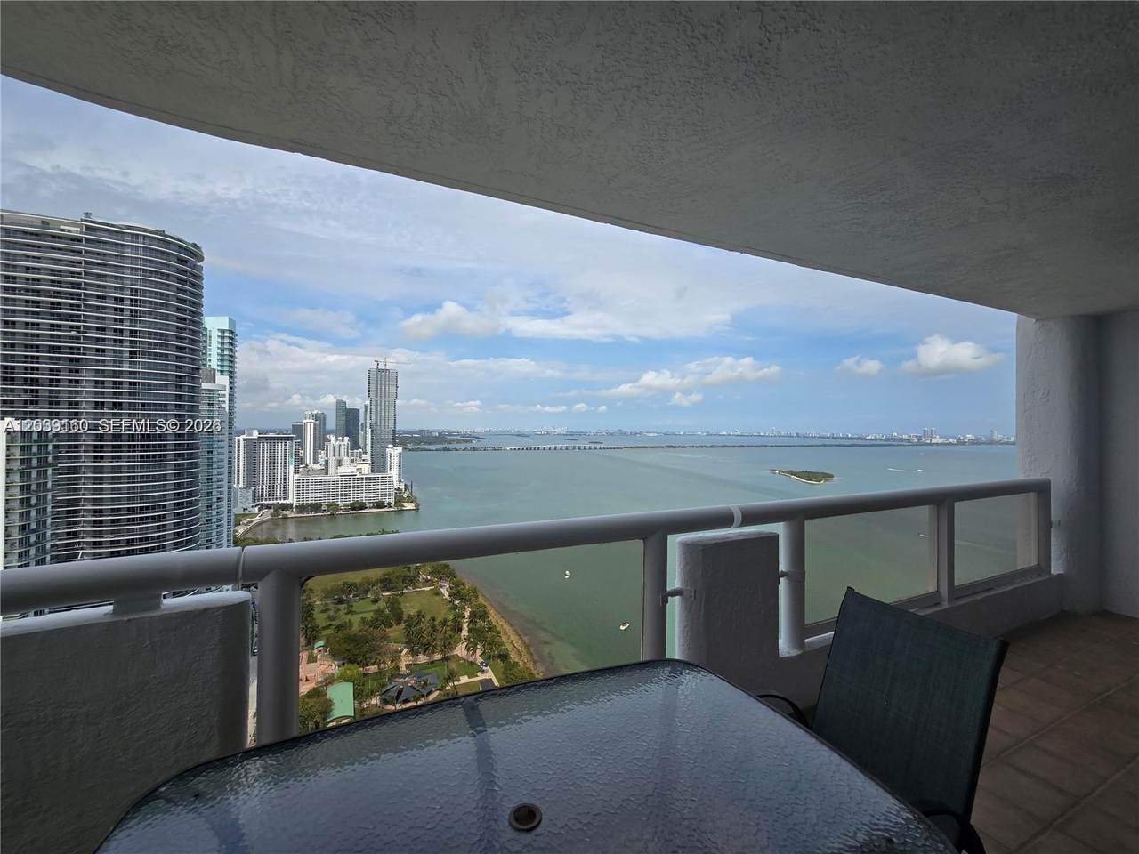 https://bt-photos.global.ssl.fastly.net/miami/1280_boomver_1_A12039160-2.jpg