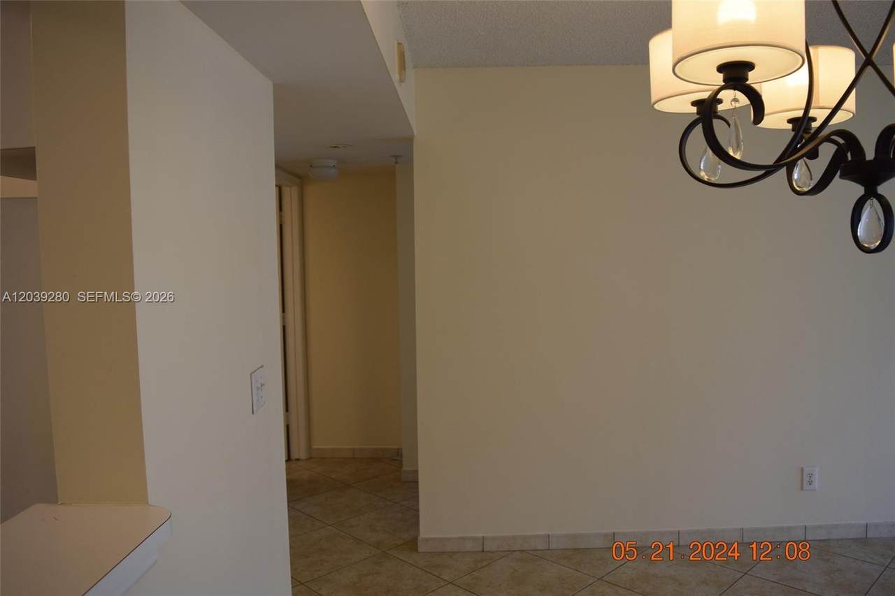 https://bt-photos.global.ssl.fastly.net/miami/1280_boomver_1_A12039280-2.jpg