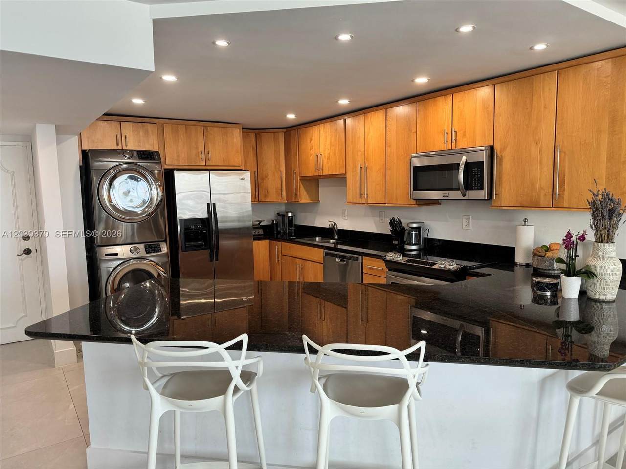 https://bt-photos.global.ssl.fastly.net/miami/1280_boomver_1_A12039379-2.jpg