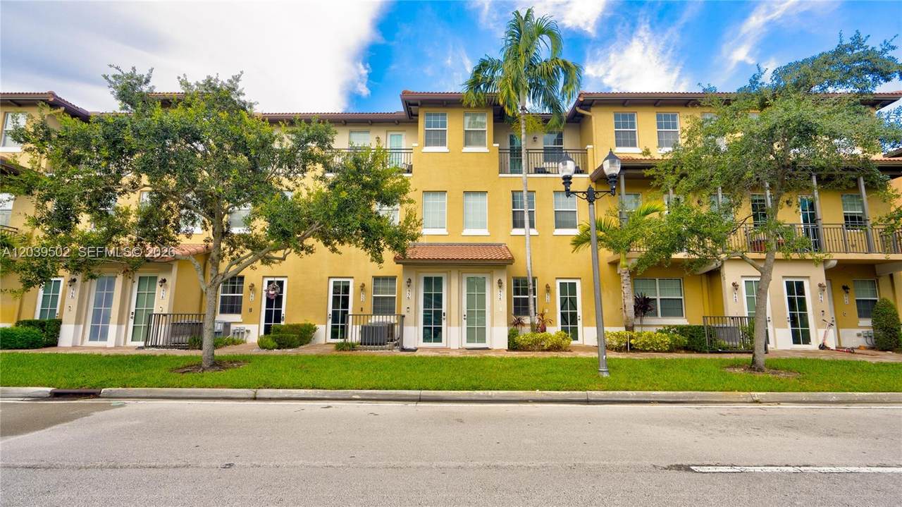 https://bt-photos.global.ssl.fastly.net/miami/1280_boomver_1_A12039502-2.jpg