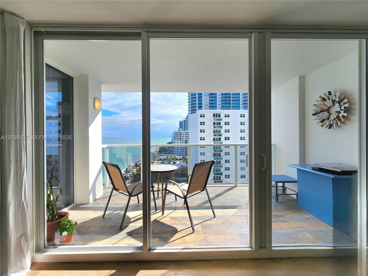 https://bt-photos.global.ssl.fastly.net/miami/1280_boomver_1_A12039537-2.jpg