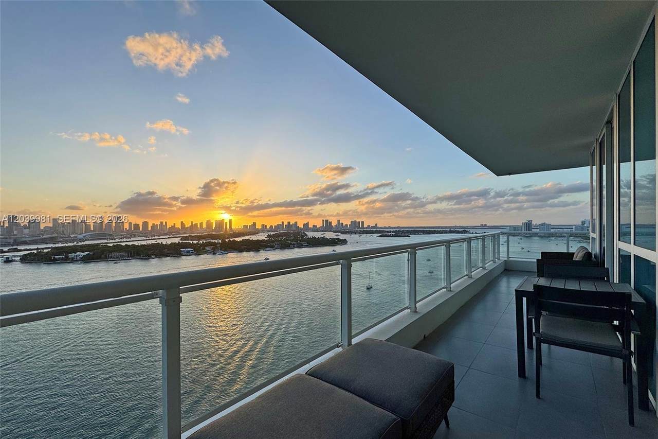 https://bt-photos.global.ssl.fastly.net/miami/1280_boomver_1_A12039981-2.jpg