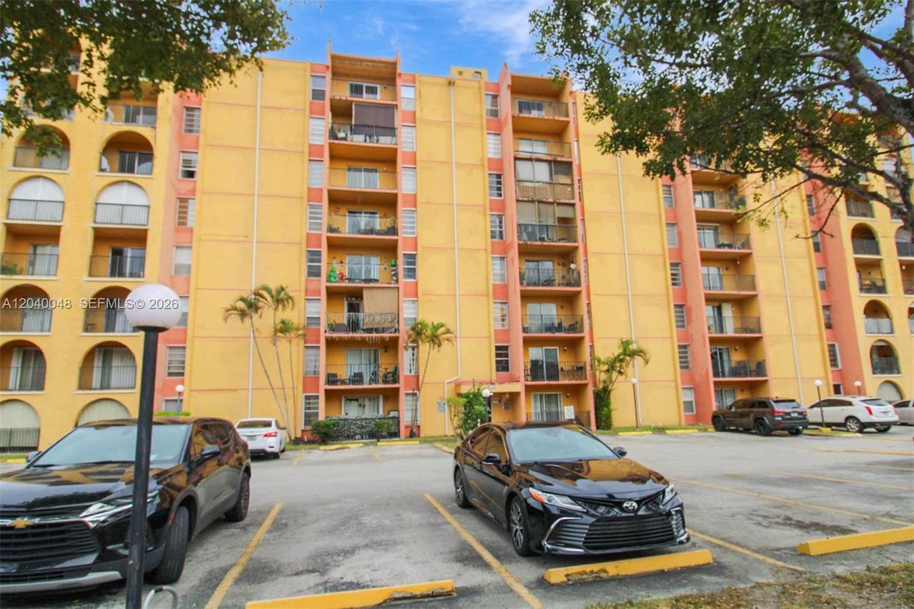 https://bt-photos.global.ssl.fastly.net/miami/1280_boomver_1_A12040048-2.jpg
