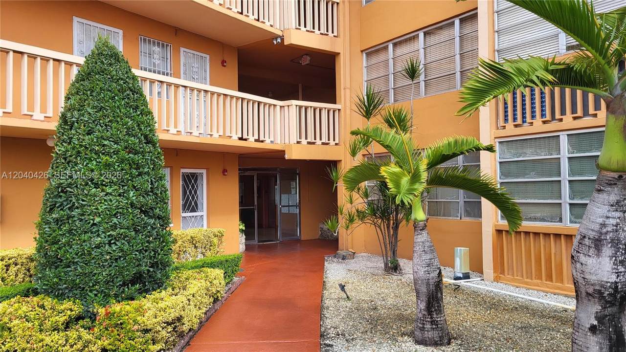 1591 Miami Gardens Dr - Photo 1