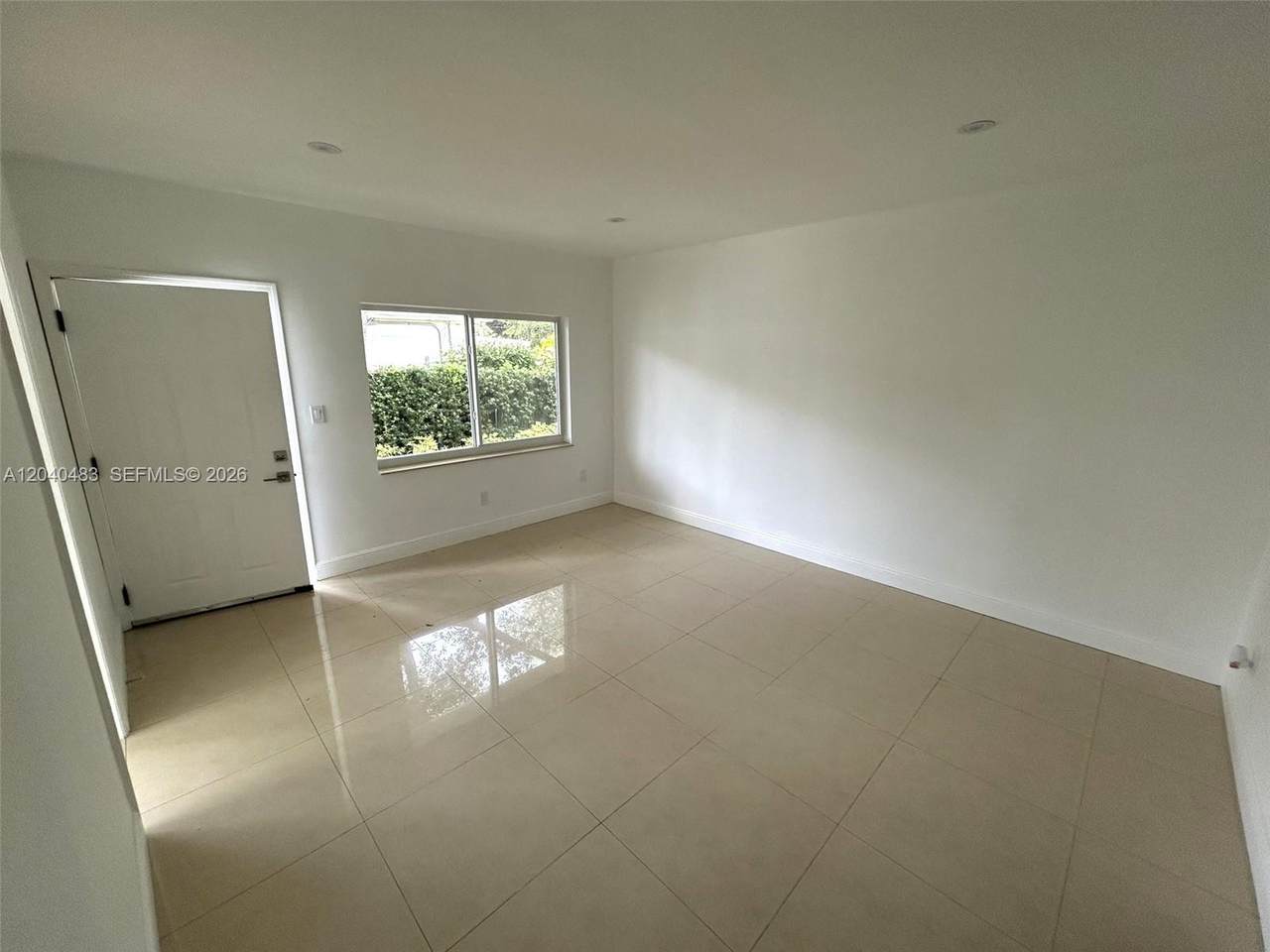 https://bt-photos.global.ssl.fastly.net/miami/1280_boomver_1_A12040483-2.jpg