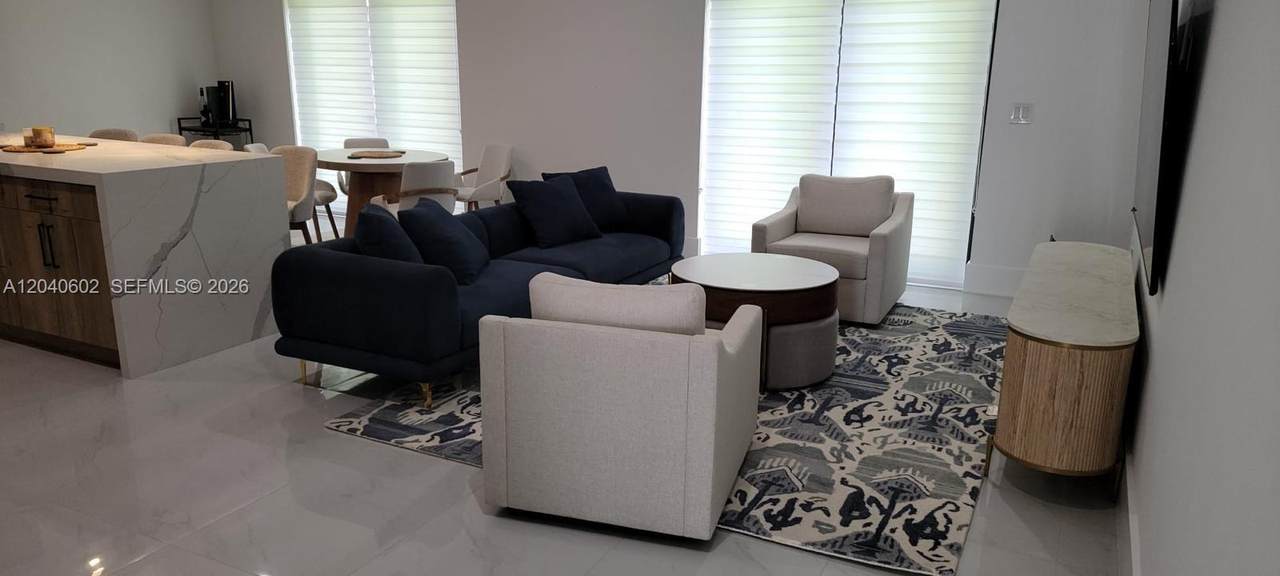 https://bt-photos.global.ssl.fastly.net/miami/orig_boomver_1_A12040602-2.jpg