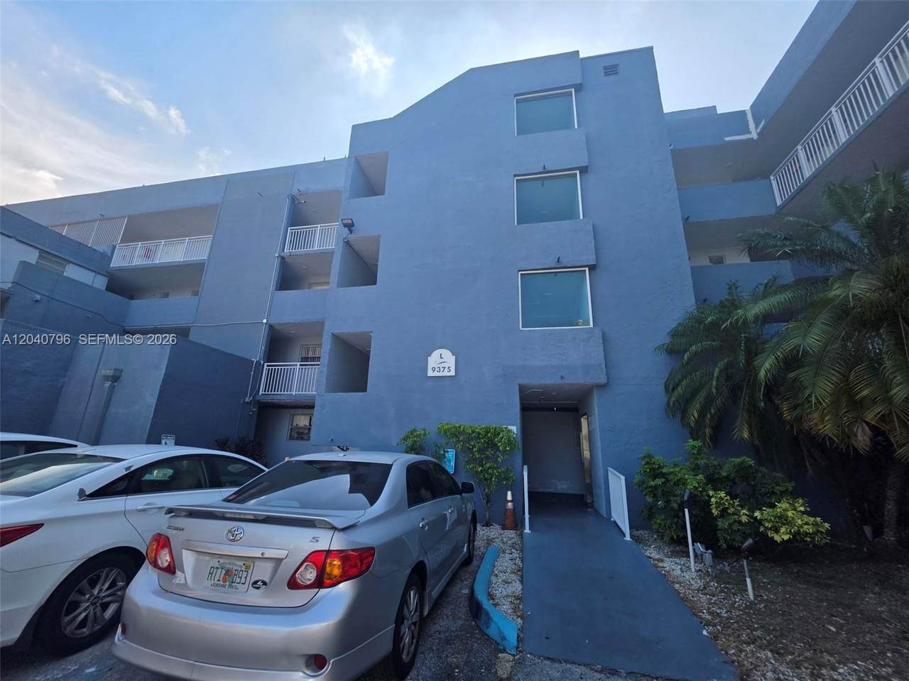 9375 Fontainebleau Blvd - Photo 1