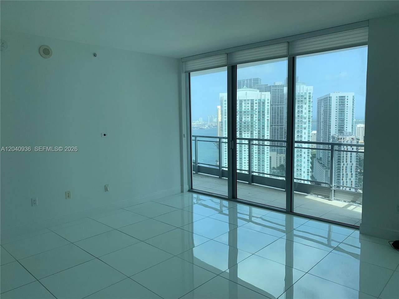 https://bt-photos.global.ssl.fastly.net/miami/1280_boomver_1_A12040936-2.jpg