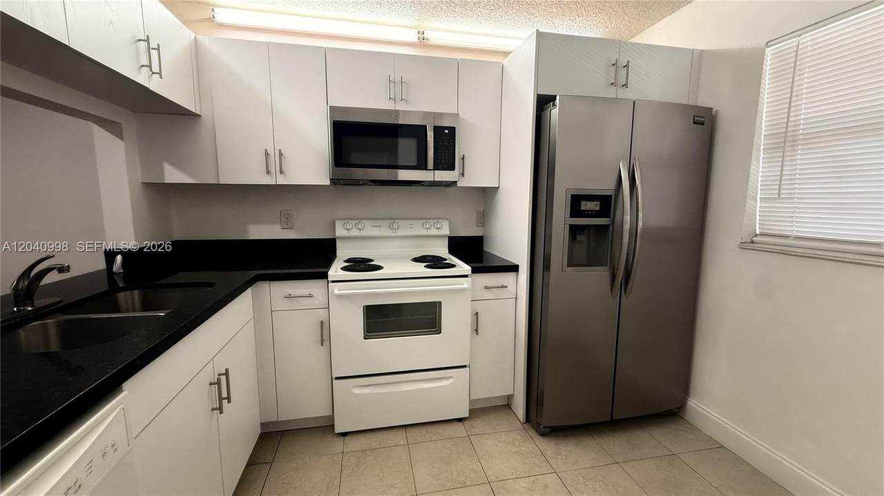 https://bt-photos.global.ssl.fastly.net/miami/1280_boomver_1_A12040998-2.jpg