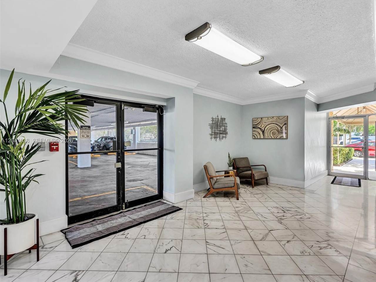 https://bt-photos.global.ssl.fastly.net/miami/1280_boomver_1_A12041038-2.jpg